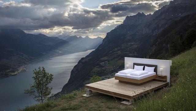 Sleeping in a hotel without walls, in Switzerland