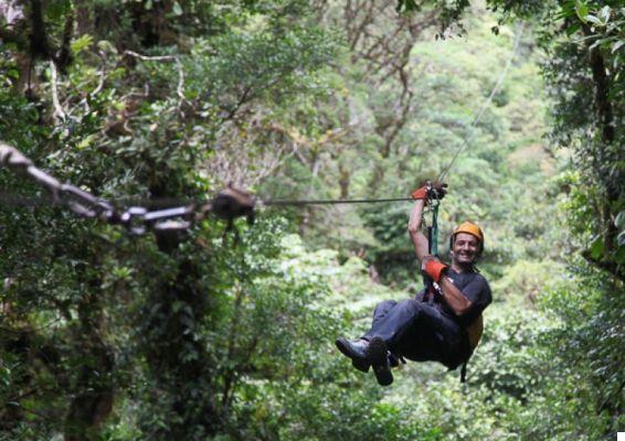 Adventures in Costa Rica: the canopy tour in Monteverde