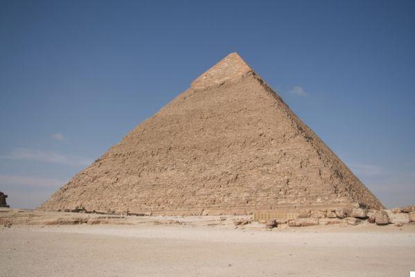 12 hechos que te sorprenderán sobre las pirámides de Giza