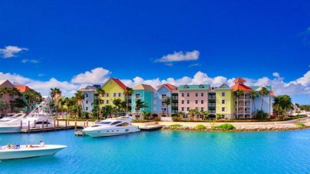 Nassau, la pintoresca y colorida capital de las Bahamas