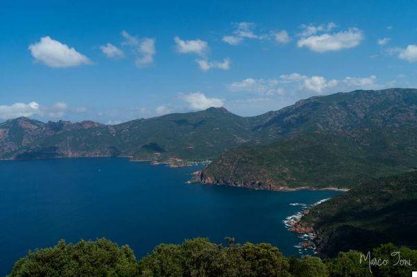 Along Corsica by motorbike, tips and travel diary on the road