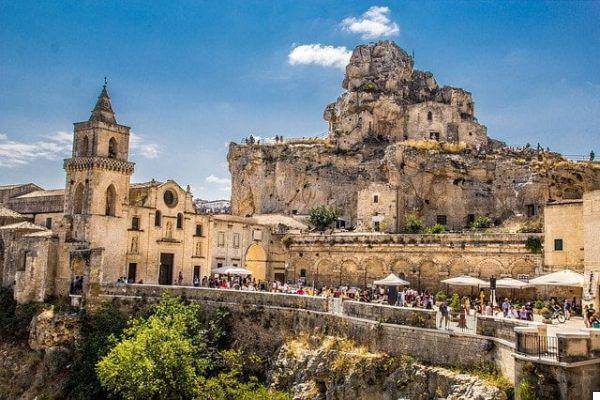 Where to sleep in Matera: the best hotels, B&B and accommodations in the Sassi of Matera
