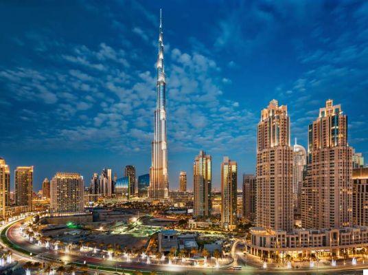 Entradas al Burj Khalifa: cuál elegir y por qué