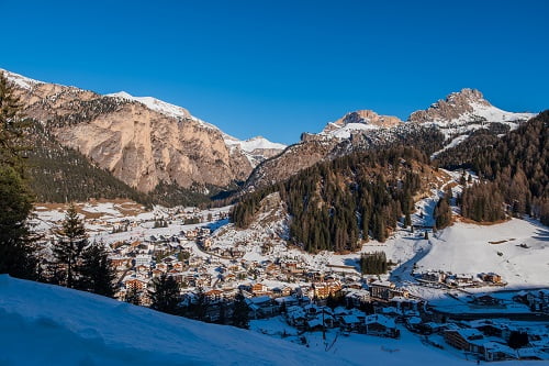 Vacaciones en Val Gardena: los mejores lugares para alojarse en verano e invierno