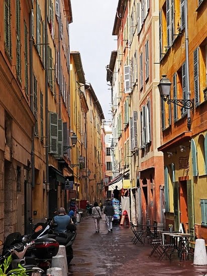 Where to sleep in Nice: the best neighborhoods to stay