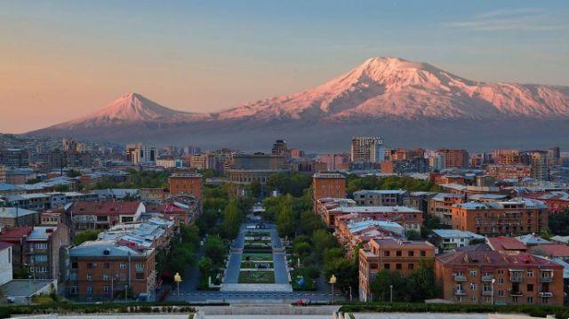 Yerevan, a misteriosa origem da Cidade Rosa da Armênia