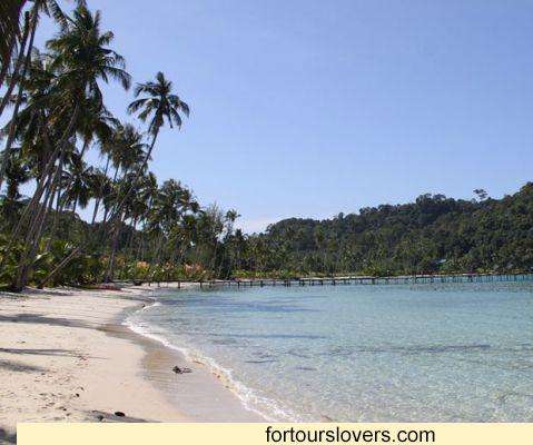As Ilhas Mais Bonitas da Tailândia: qual a ilha a escolher para umas férias na praia?