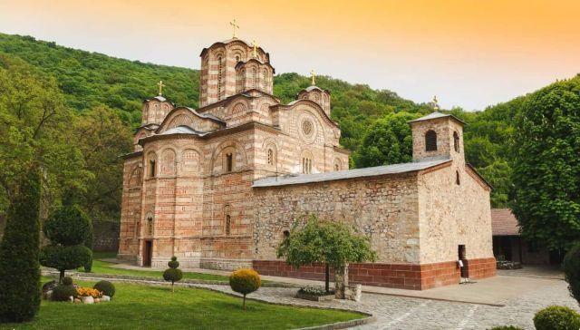 En Serbia las vacaciones más exclusivas son en los monasterios ortodoxos
