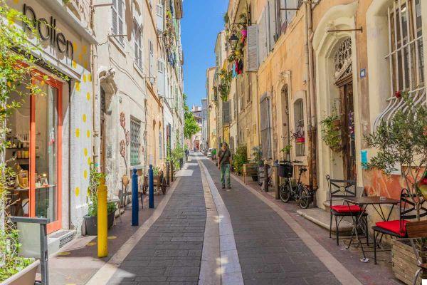 Where to sleep in Marseille if it's the first time you go there