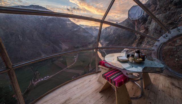 Dormir en el nido de un cóndor en la cima del mundo: la experiencia impresionante