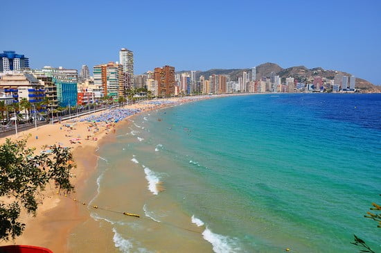 Holidays in Benidorm: where to sleep and how to get there