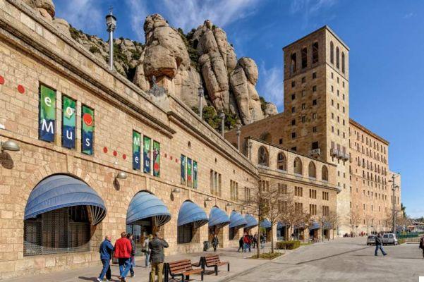 Monasterio de Montserrat desde Barcelona: información y consejos (2021)