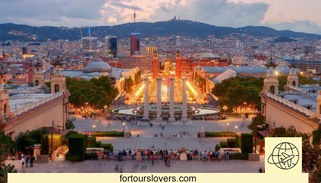 Funicular to Montjuic in Barcelona, ​​how to get there and what to see