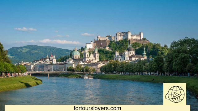 Summer tour between Austrian cities: 4 unmissable stops
