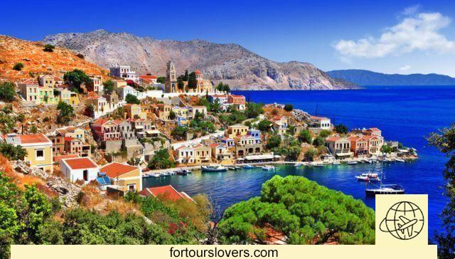 Poros: what to see on this Greek island