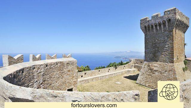 Populonia, a wonder of Tuscany, is the best archaeological site in Italy