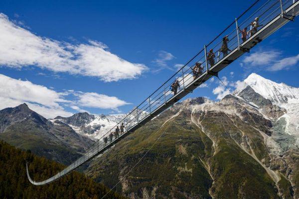 The longest suspension bridge in the world is located in Switzerland
