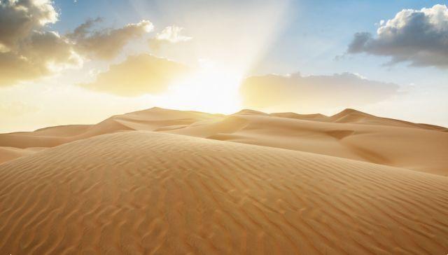 Viaje a Omán: glamping entre las dunas del desierto