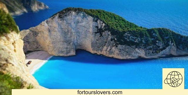 11 things to do and see in Zakynthos and 2 not to do