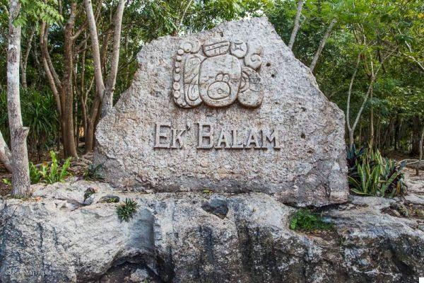 Ek Balam, climb the Mayan ruins of the Jaguar city