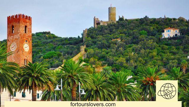 Entre las torres de Noli, uno de los pueblos de Liguria más bellos de Italia