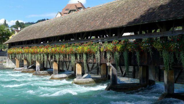 Un día en Thun, el pueblo suizo con un castillo de cuento de hadas