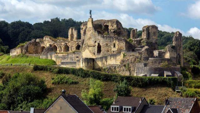 Belgique, l'église fantôme de Flandre qui devient invisible