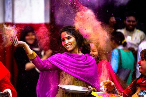 Holi: el festival de los colores. ¿Pero donde? ¿Y cuando?