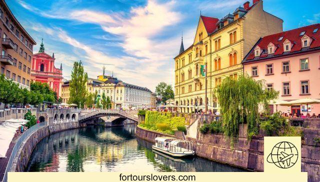 Tour to discover the most beautiful jewels of Central Europe: Prague, Budapest, Bratislava and Vienna