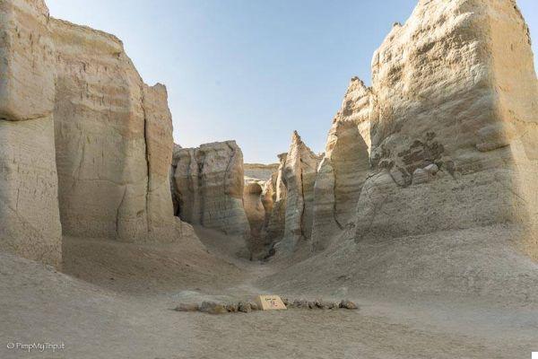 Qeshm Island, Complete Guide and Travel Information