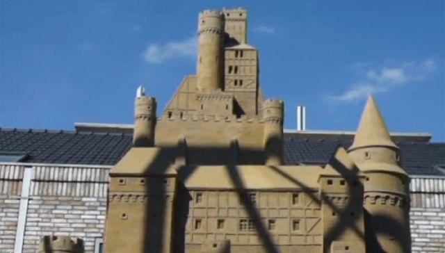Two sand hotels, the Zand Hotels open in Holland