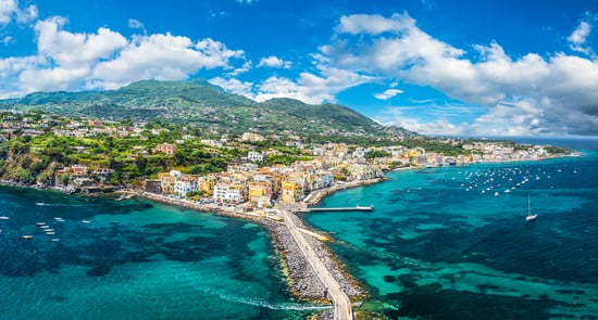 Où se loger à Ischia : les meilleurs quartiers et endroits pour dormir sur l'île