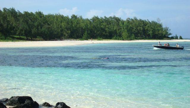 Qué hacer en Deer Island, un paraíso en Mauricio