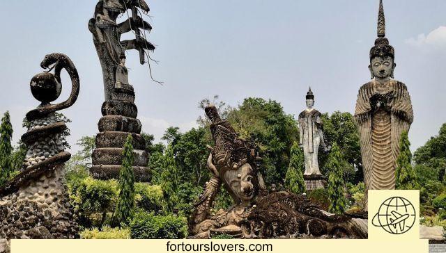 Tailândia: o jardim das maravilhas povoado por Budas gigantes