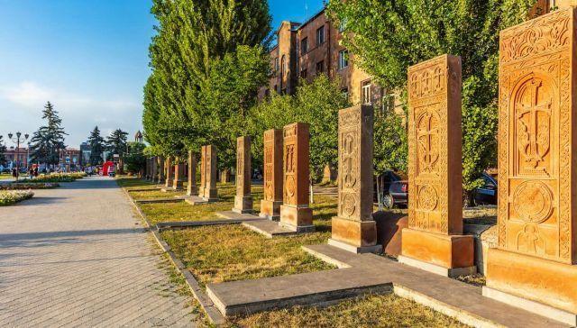 Descobrindo Gyumri, a pequena pérola da Armênia